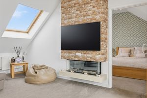 Harbour Square- click for photo gallery